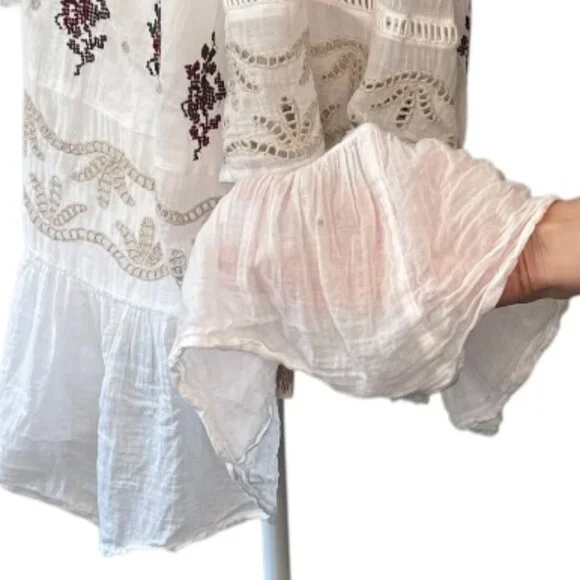 FREE PEOPLE | Pre-Loved Boho Embroidered Cream Tunic Top – Size M - GWP - Picture 9 of 9